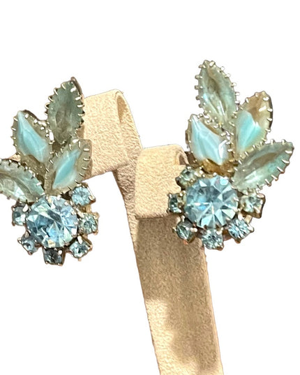 Vintage silver finish fancy Juliana style Blue crystal flower clip on earrings