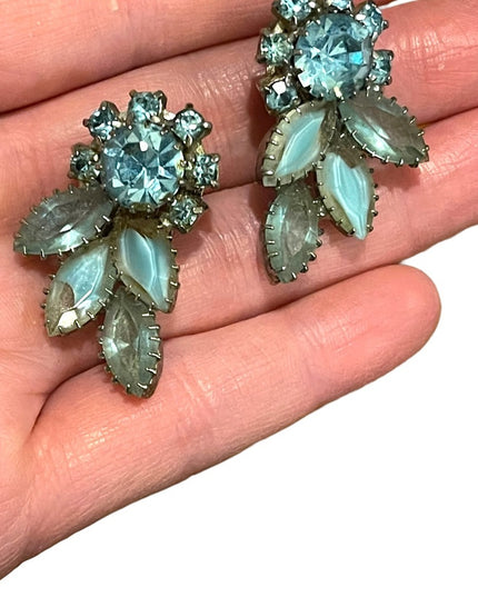 Vintage silver finish fancy Juliana style Blue crystal flower clip on earrings