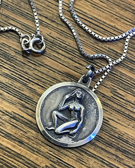 Vintage Virgo Virgin Zodiac pendant necklace sterling silver 925 Naked lady