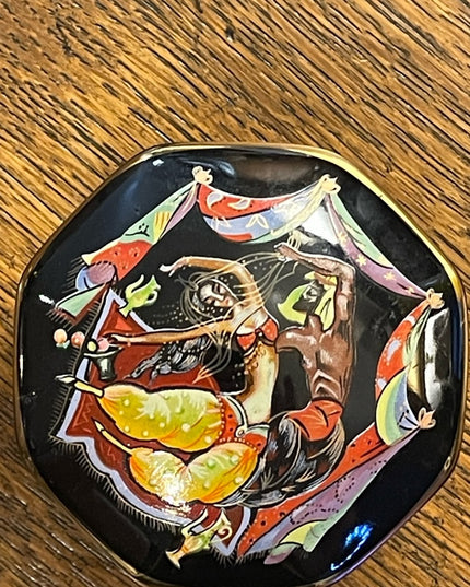 Vintage 1988 Franklin Mint Scheherazade Dancers Musical trinkt box Gold plated