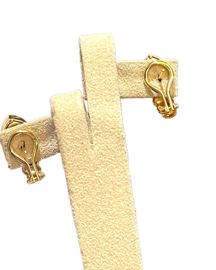 Lovely 14k Solid Gold Trillion Cut Amethyst pierced Earrings