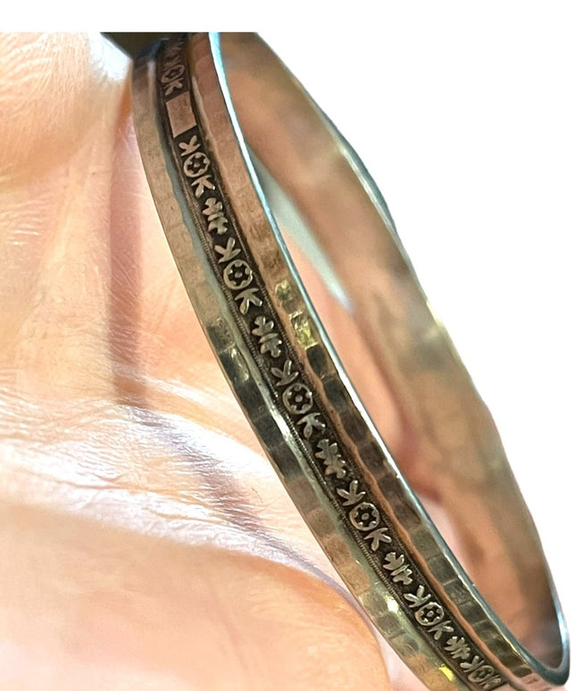 Vintage Sterling silver 925 H etched hammered design bangle bracelet