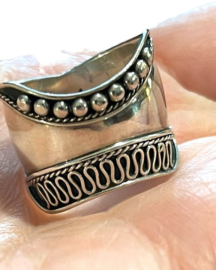 Vintage Sterling silver 925 Balinese Bali Cigar band ring etched handmade