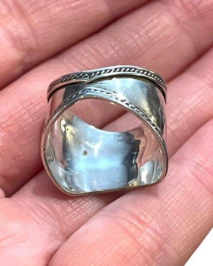 Vintage Sterling silver 925 Balinese Bali Cigar band ring etched handmade