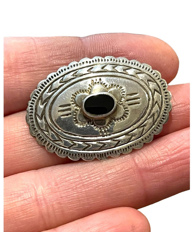 Vintage Navajo Etched handmade Black onyx brooch 925 Sterling silver