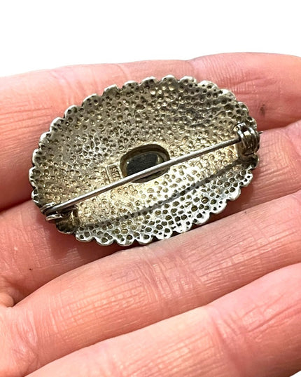 Vintage Navajo Etched handmade Black onyx brooch 925 Sterling silver