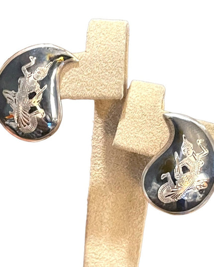 Vintage Siam Sterling 925 Niello Thai black enameled earrings clip on