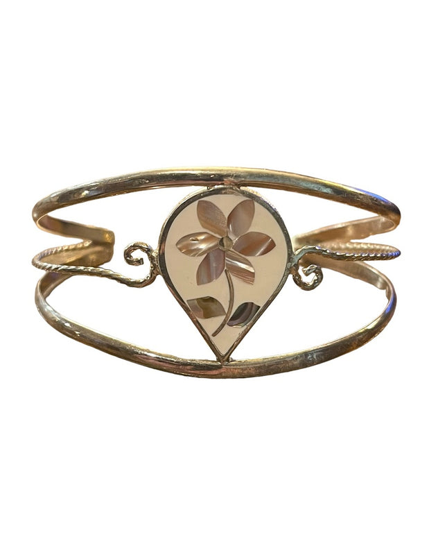 Vintage 1990s Mother of pearl Mexico Alpaca silver flower cuff bangle bracelet