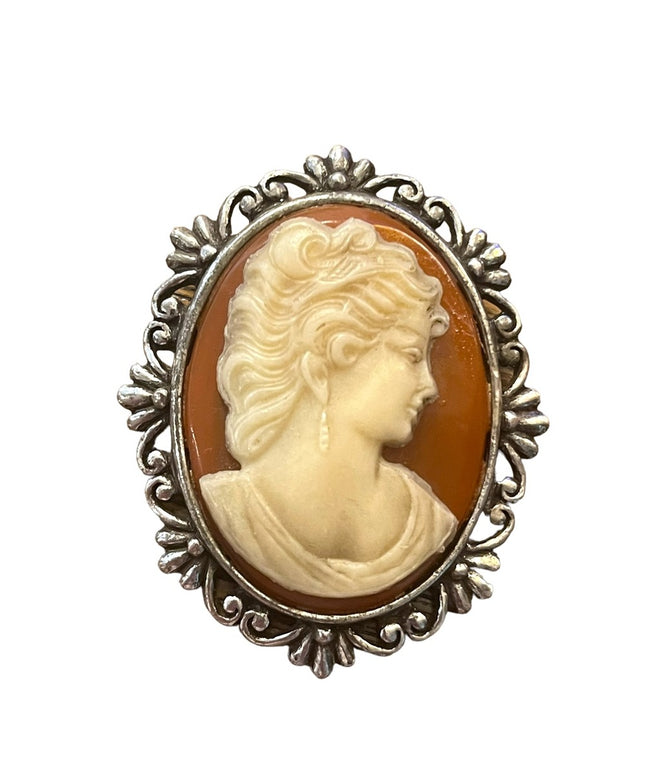 Vintage silver finish lg resin cameo brooch ornate design