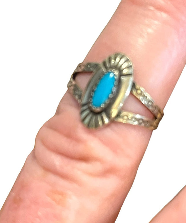 Vintage 1940s Handmade sterling silver 925 Navajo symbols turquoise ring South