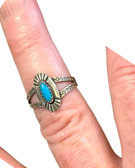 Vintage 1940s Handmade sterling silver 925 Navajo symbols turquoise ring South