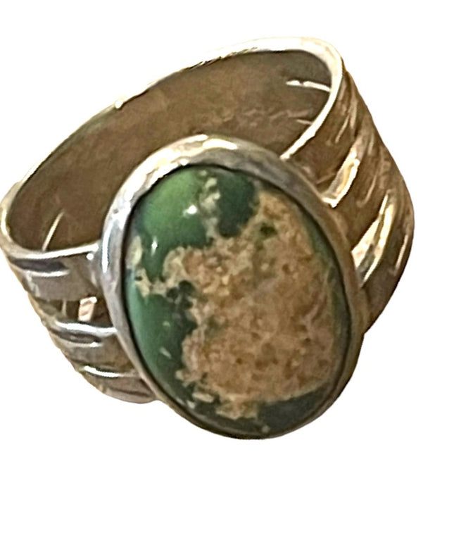 Vintage 1950s Navajo Arizona Turquois Sterling silver ring Southwestern etched