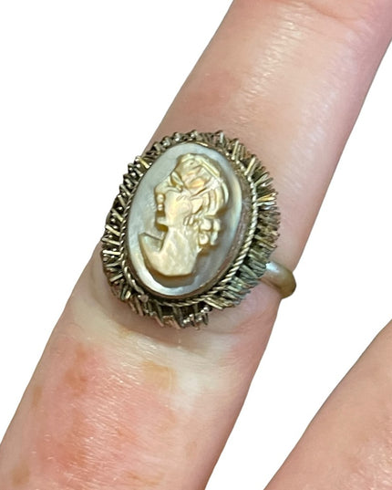 Vintage Silver brassy finish shell cameo ring 1960s
