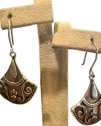 Vintage 1980s Balinesian Bali Signed 935 Sterling fancynornate dangle earrings