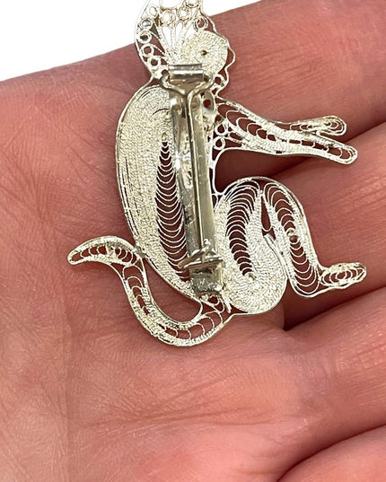Vintage 925 sterling silver filagree sitting monkey brooch