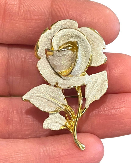 Vintage 1980s Textured sparkle white enamel metal flower brooch gold finish