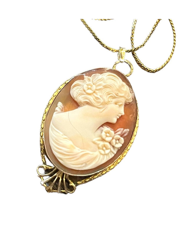 Vintage 1960s Carnelian Shell Hand carved Locket Cameo with photos!! Gold filled