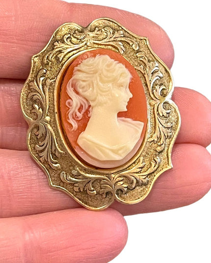 Vintage Ornate gold finish Resin CAMEO brooch