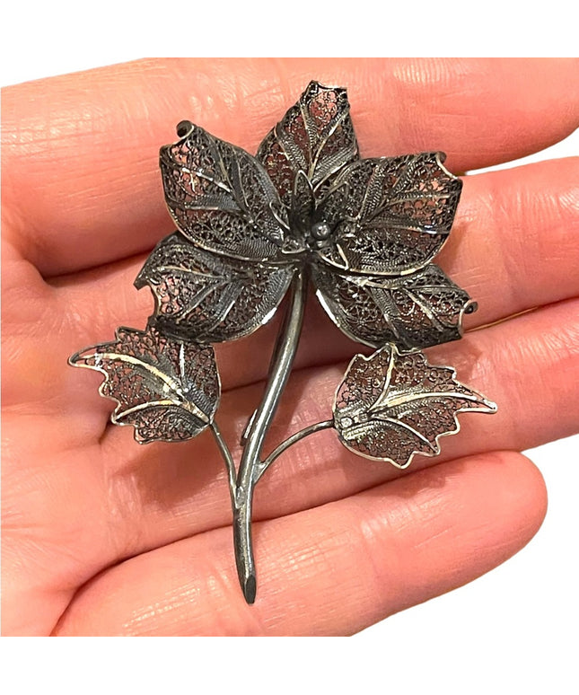 Antique Art Deco Victorian 800 Silver Filagree delicate intricate flower brooch