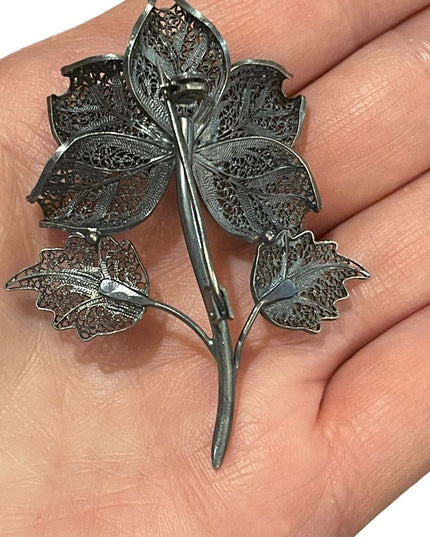 Antique Art Deco Victorian 800 Silver Filagree delicate intricate flower brooch