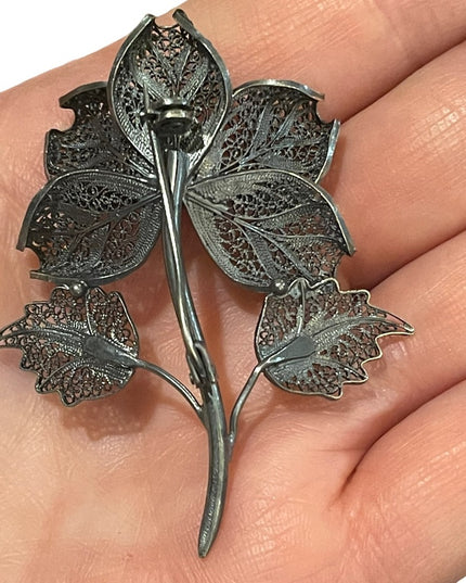 Antique Art Deco Victorian 800 Silver Filagree delicate intricate flower brooch