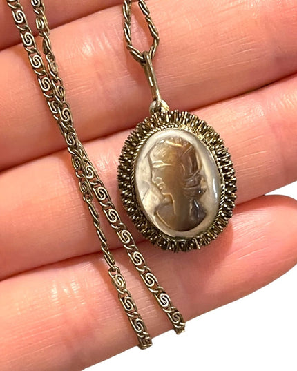 Vintage 1960s Shell cameo Silver finish necklace ornate wirework