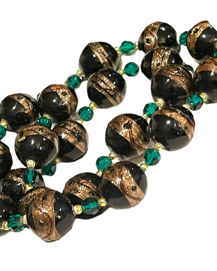 Vintage Italian Italy Murano Lampwork wedding cake handmade glass bead necklace