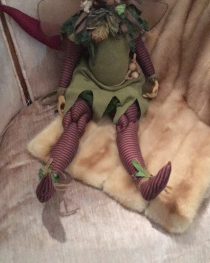 Katherines Collection Woodland forest Fairy doll Wayne Kleski