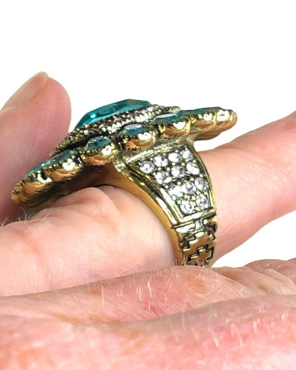 Lareg Retired Heidi Daus London Blue Topaz crystal Ring flower ottoman style