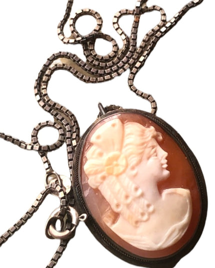 Vintage  Sterling silver 925 Carnelian Cameo necklace brooch