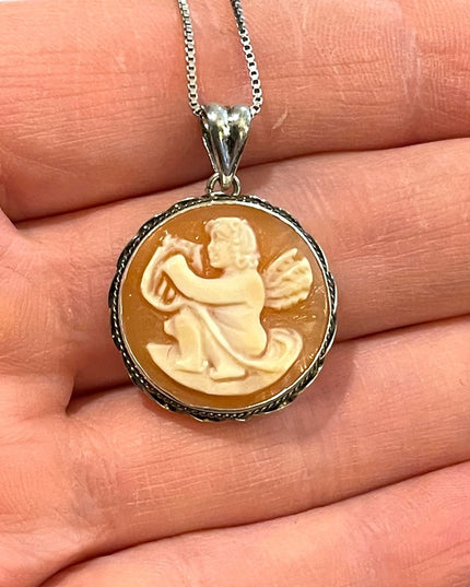 Vintage Italy sterling silver Shell cameo cherub Angel playing harp necklace