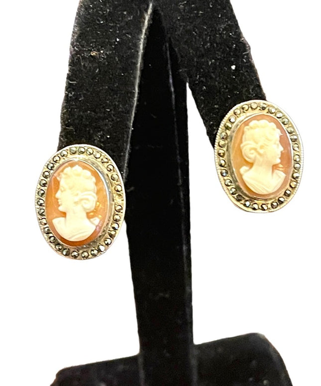 Vintage Sterling silver 925 Marcasite shell lady Cameo Clip earrings