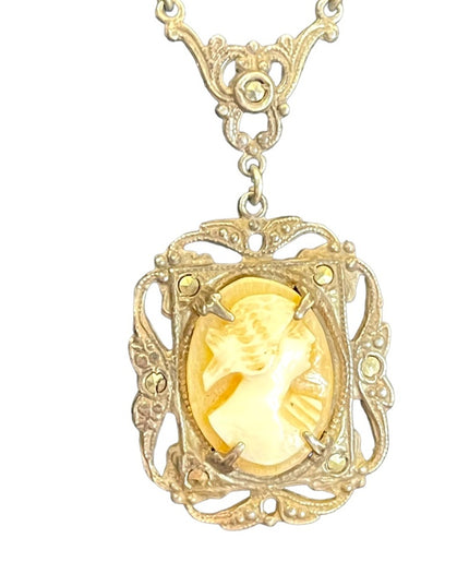 Antique Victorian Sterling Silver Lavalier Shell Cameo necklace