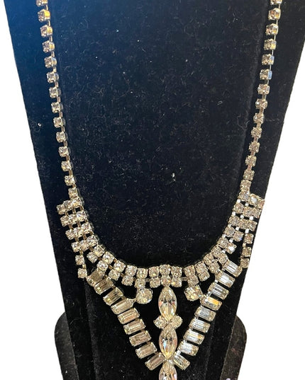 Vintage High quality 1960s crystal rhinestone Prom Wedding necklace