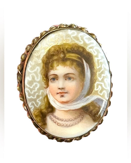 Antique hand painted Gold filled GF Brooch Cameo lady with hat