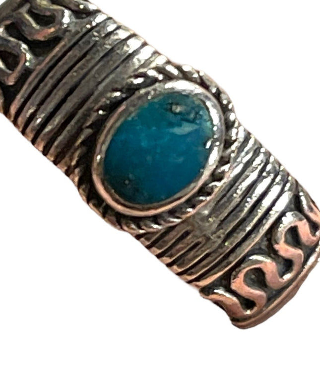 Sterling Silver 925  turquois  ring ornate design