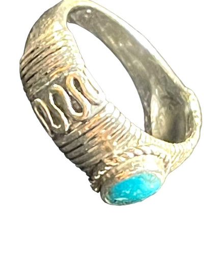 Sterling Silver 925  turquois  ring ornate design