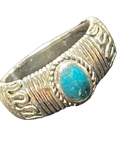 Sterling Silver 925  turquois  ring ornate design