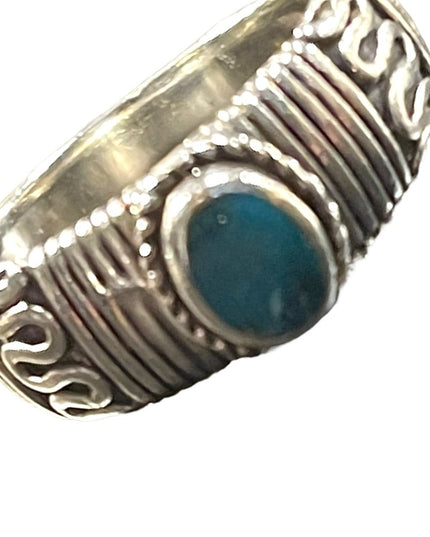 Sterling Silver 925  turquois  ring ornate design