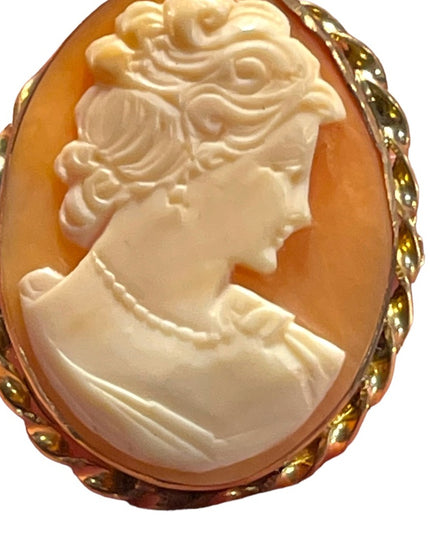 Vintage 12K gold filled Vintage 1950s Carved Shell Cameo brooch pendant