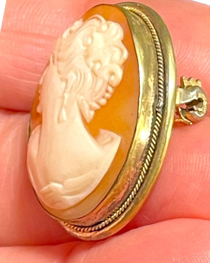 Vintage 12k Gold filled 1960s Carved Shell Cameo Goddess Left facing brooch pend