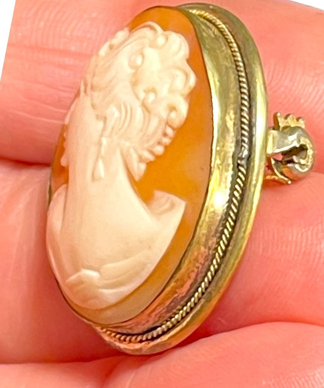 Vintage 12k Gold filled 1960s Carved Shell Cameo Goddess Left facing brooch pend