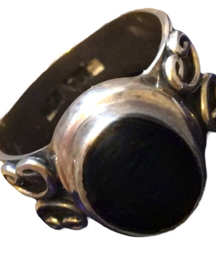 VTG sterling silver garnet ring celtic design