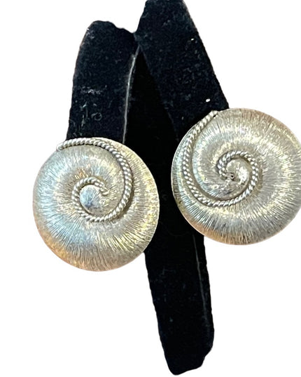 Vintage Sterling silver chunky swirl round disc ornate clip on earrings