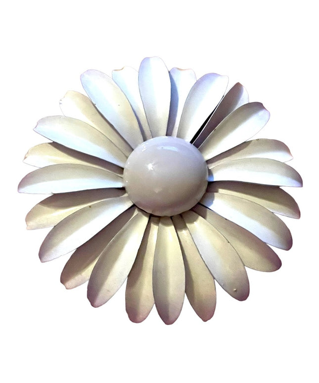 Vintage Off white 1960s Fancy metal Large 3” brooch Daisey flower