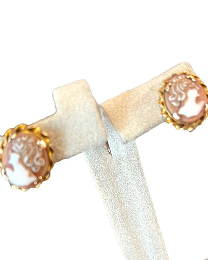Vintage Sterling silver 925 Gold finish antiqued 1950s Screw back earrings