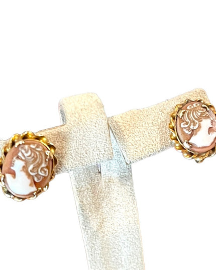 Vintage Sterling silver 925 Gold finish antiqued 1950s Screw back earrings