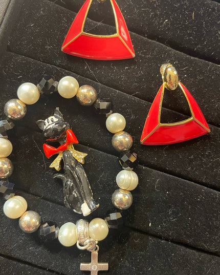 Vintage enameld kitty cat & red dangle earrings with bracelet Sterling cross