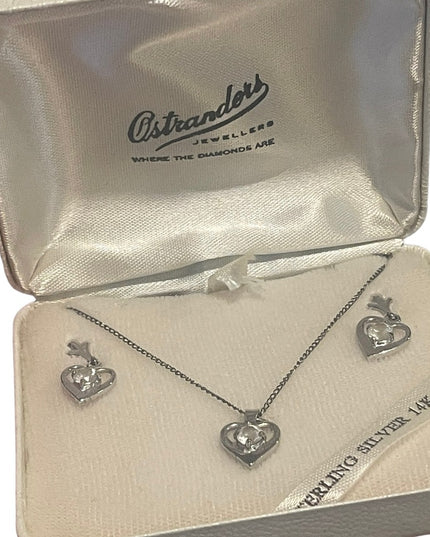 Vintage Sterling silver 925 Crystal heart set in box