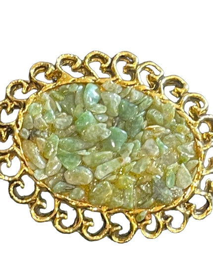 Vintage Jade chip fancy 1970s Gold finish brooch